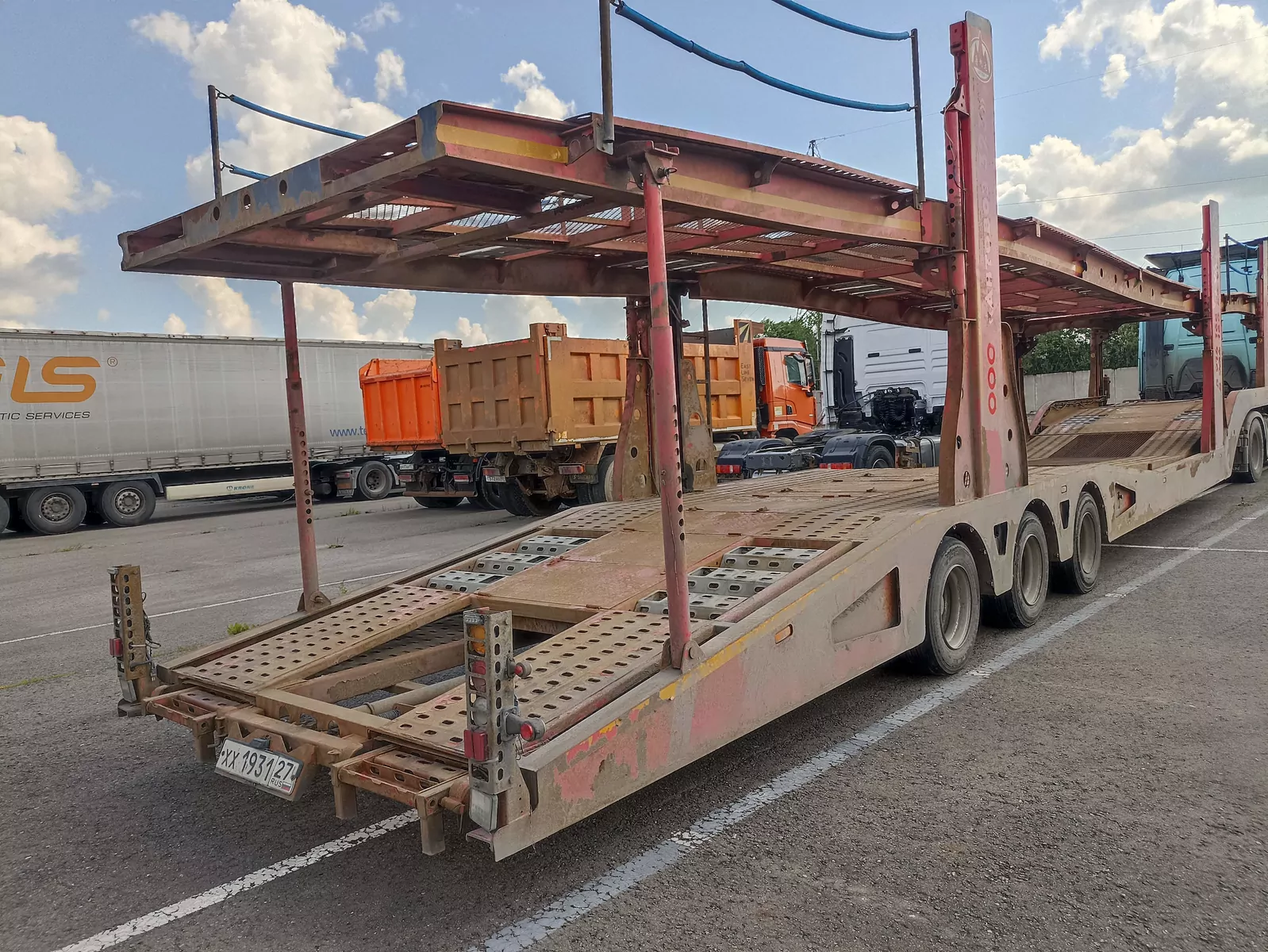 LUXUDA LZC9407BG Полуприцеп автовоз