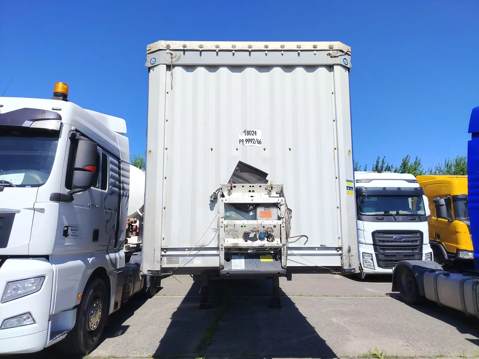 Krone SD Полуприцеп шторный