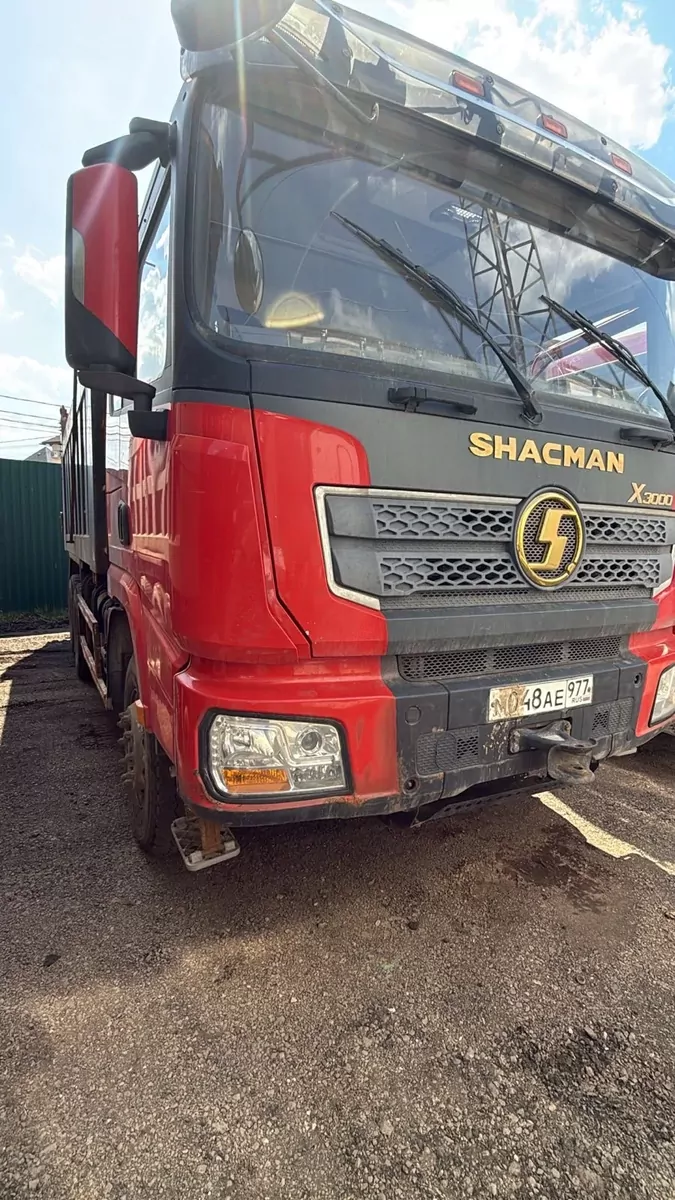Shacman (Shaanxi) SX32586T384 6x4 Самосвал