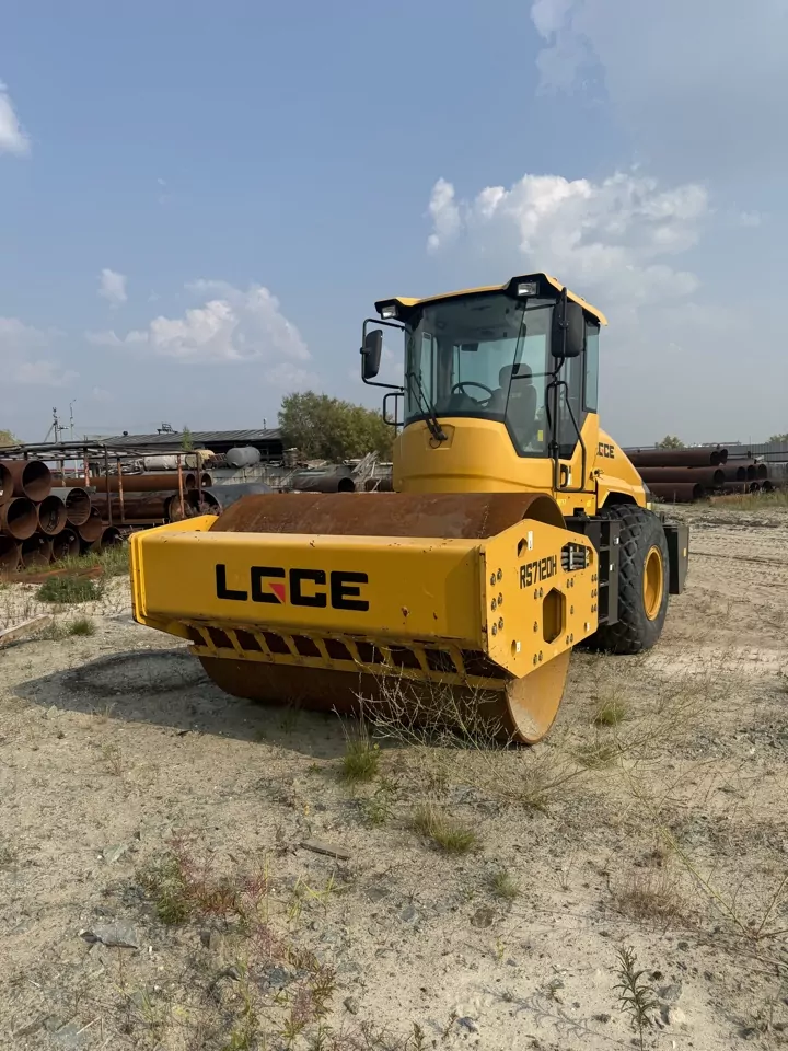 LGCE RS7120H Каток