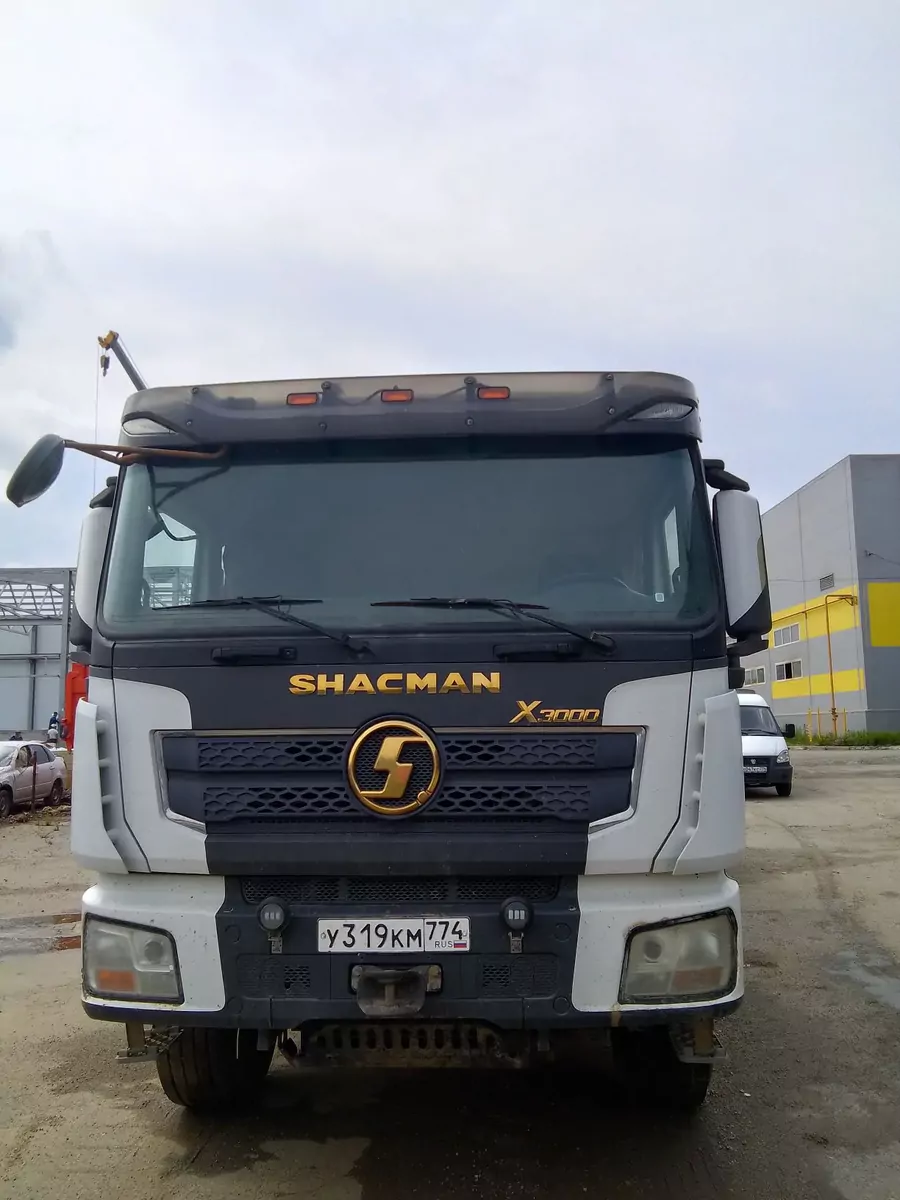 Shacman SX33186V366 8x4 Самосвал