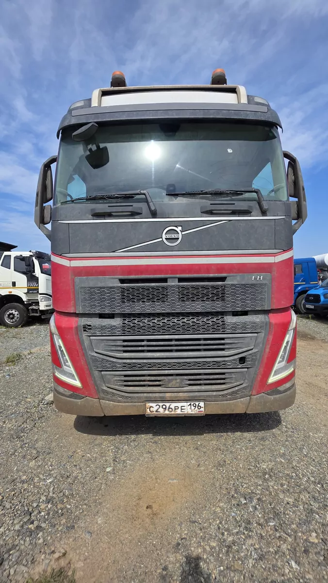 Volvo FH 6x4 Седельный тягач