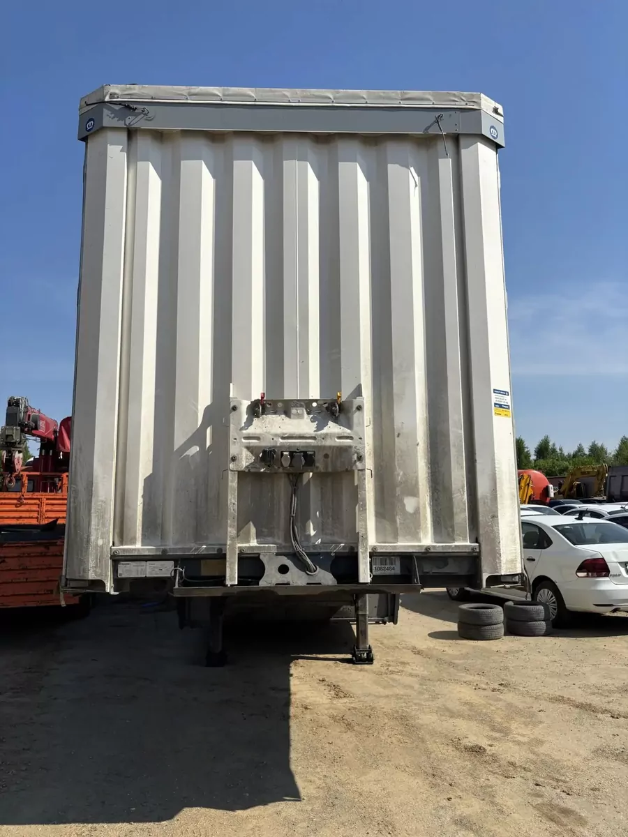 Krone SD Полуприцеп шторный