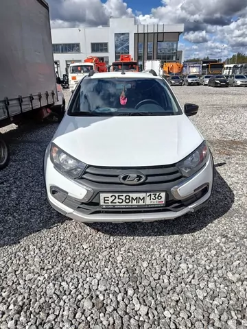 LADA GRANTA Cross