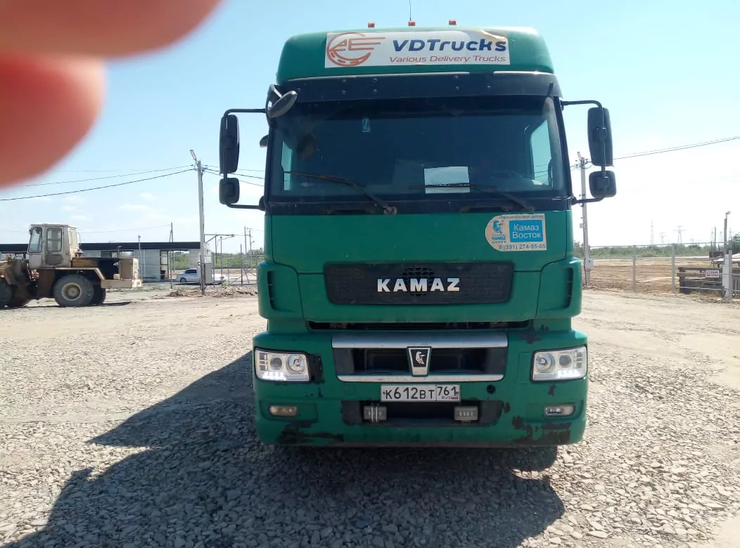 КамАЗ 5490 4x2 Седельный тягач