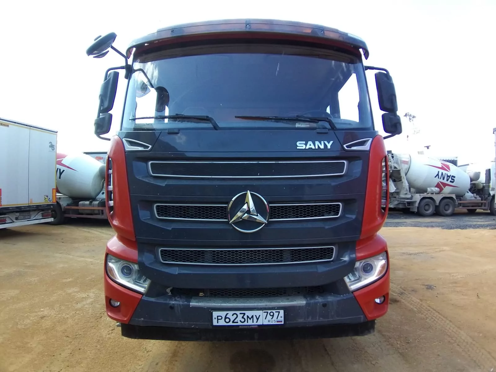SANY SYG5261THB 6x4 Автобетононасос