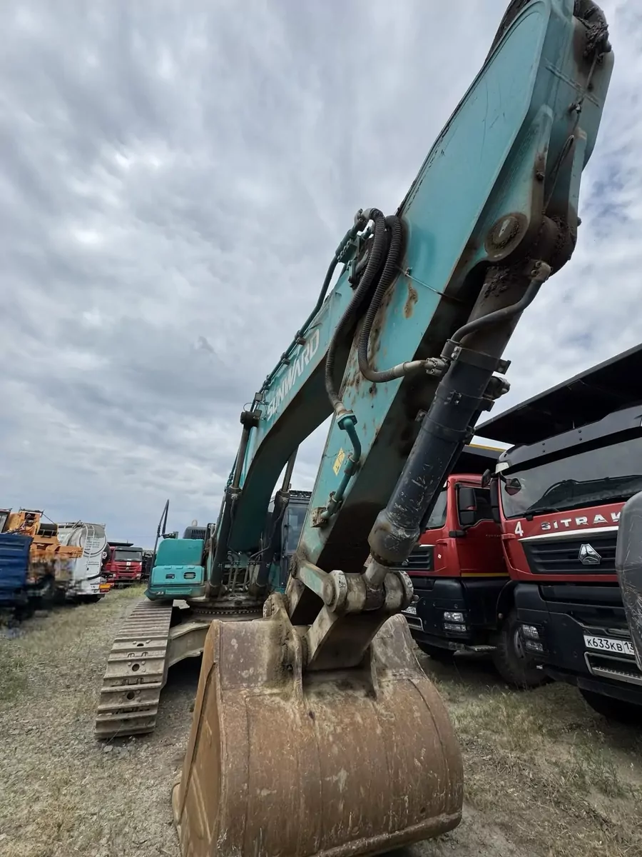 SUNWARD SWE500 Экскаватор