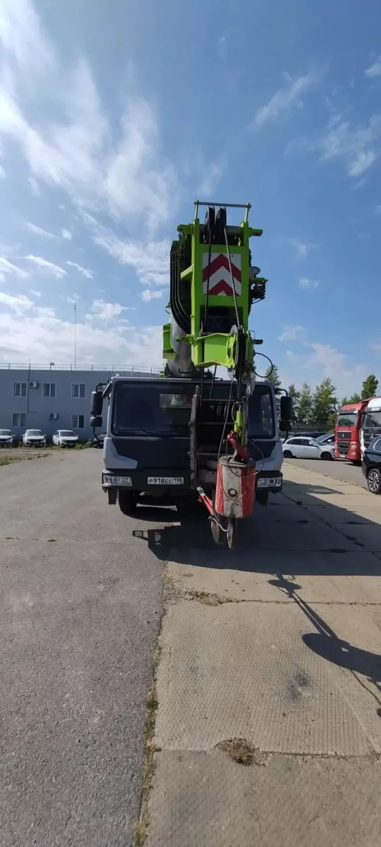 Zoomlion ZTC600V 8x4 Автокран