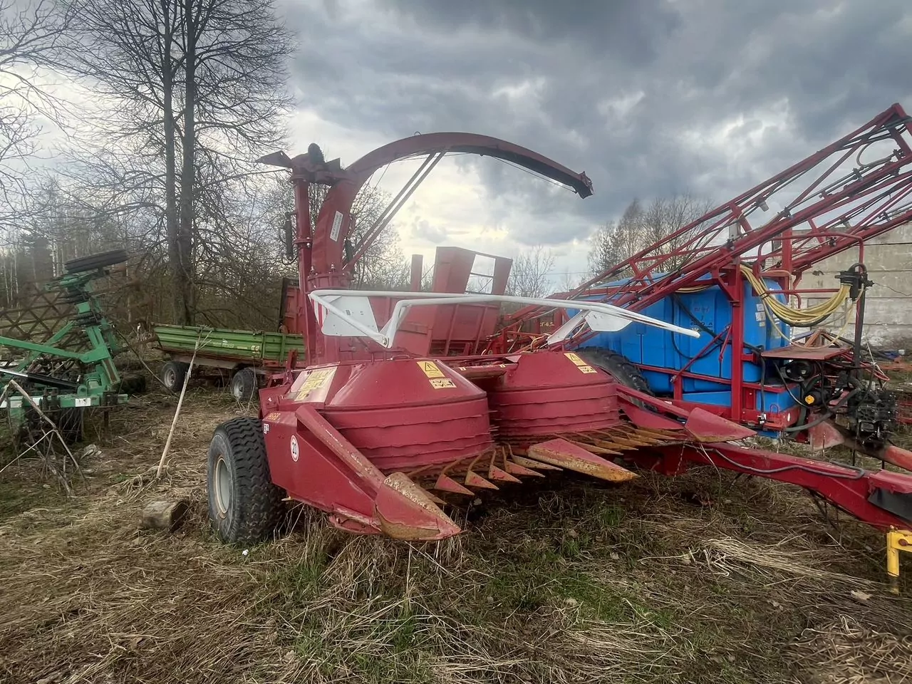 Комбайн кормоуборочный прицепной КДП-3000 Палессе FT40