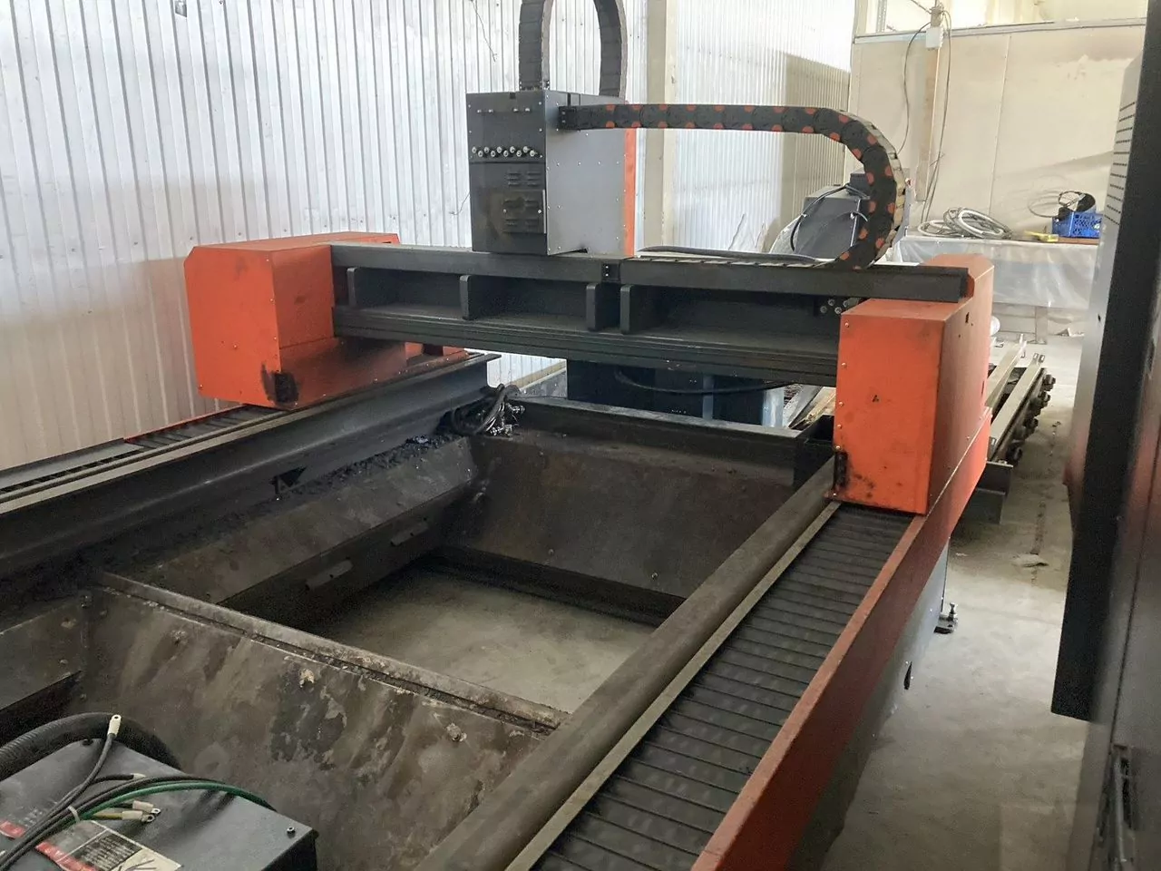 Установка лазерной резки LC Standard FO3015-2.0
