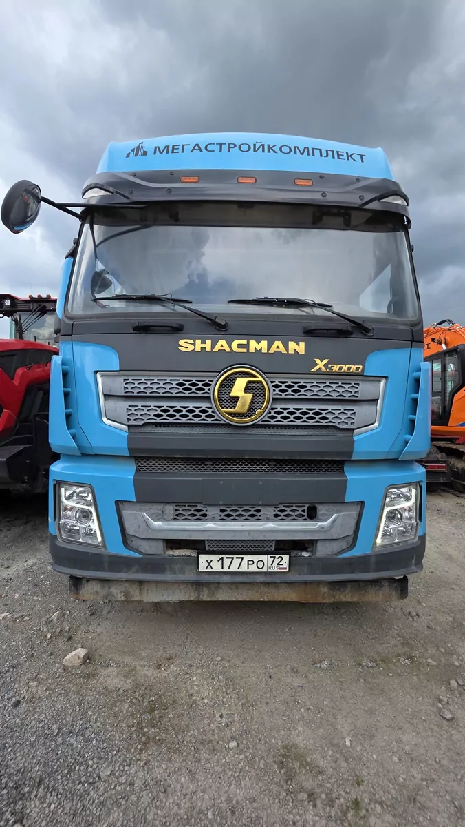 Shacman SX 6x4 Седельный тягач