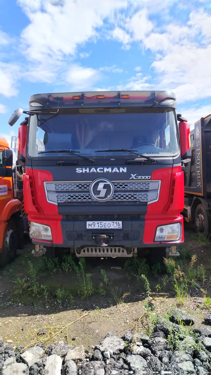 Shacman (Shaanxi) SX331863366 8x4 Самосвал