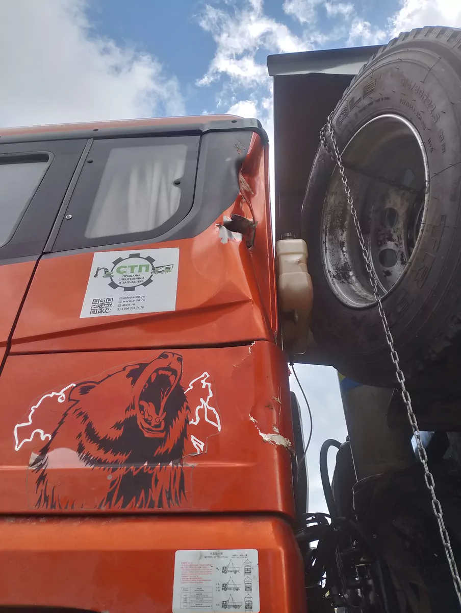Shacman (Shaanxi) SX 8x4 Самосвал