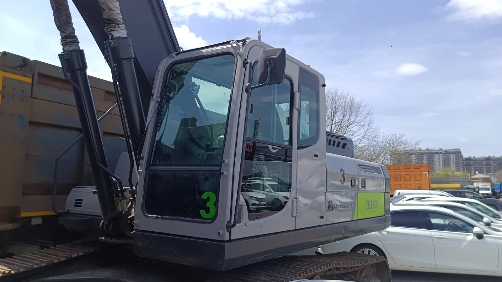 Zoomlion ZE370 Экскаватор