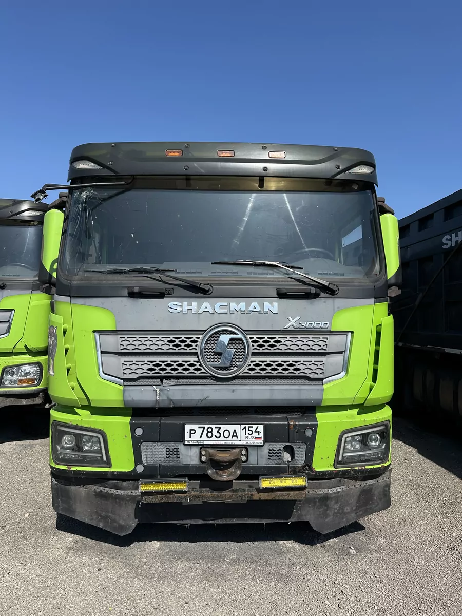 Shacman SX33186T366 8x4 Самосвал