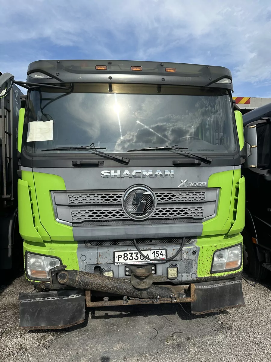 Shacman SX33186T366 8x4 Самосвал