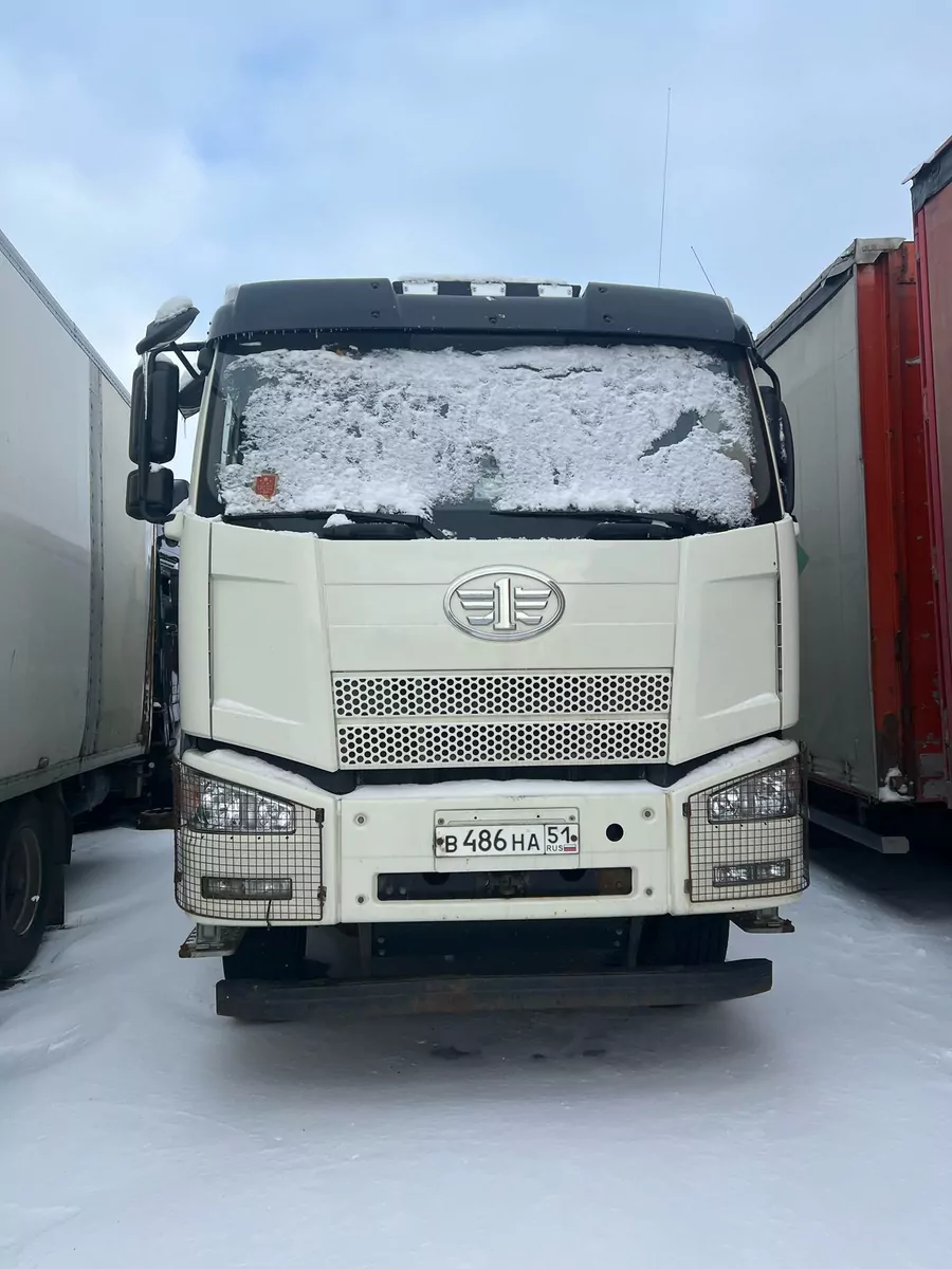 FAW J6 8x4 Самосвал