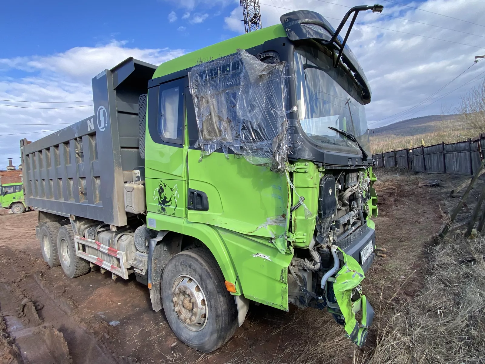 Shacman (Shaanxi) SX 6x6 Самосвал