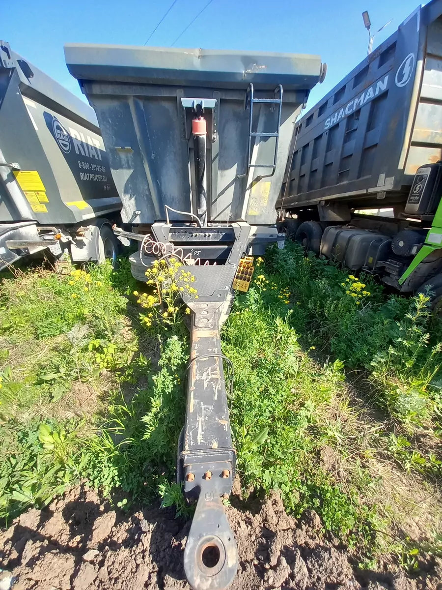 РИАТ 858 Прицеп самосвал
