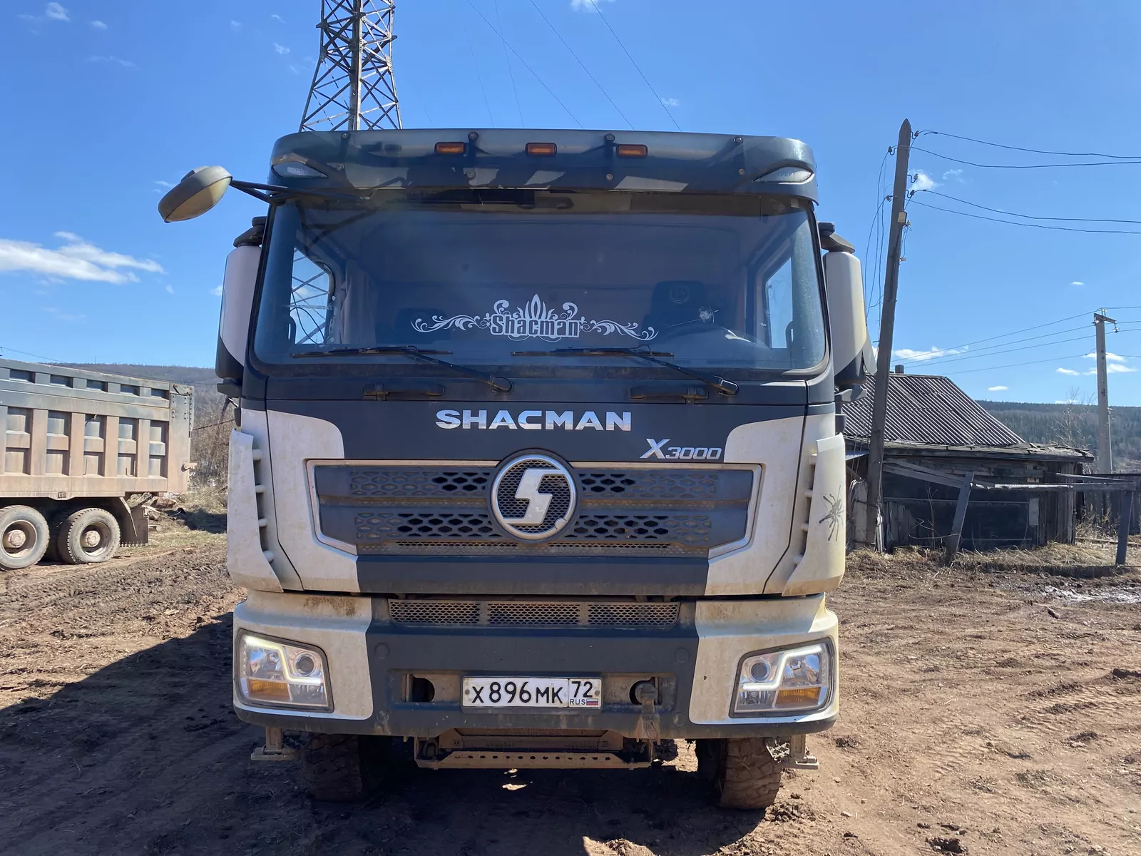 Shacman SX32586T385 6x6 Самосвал