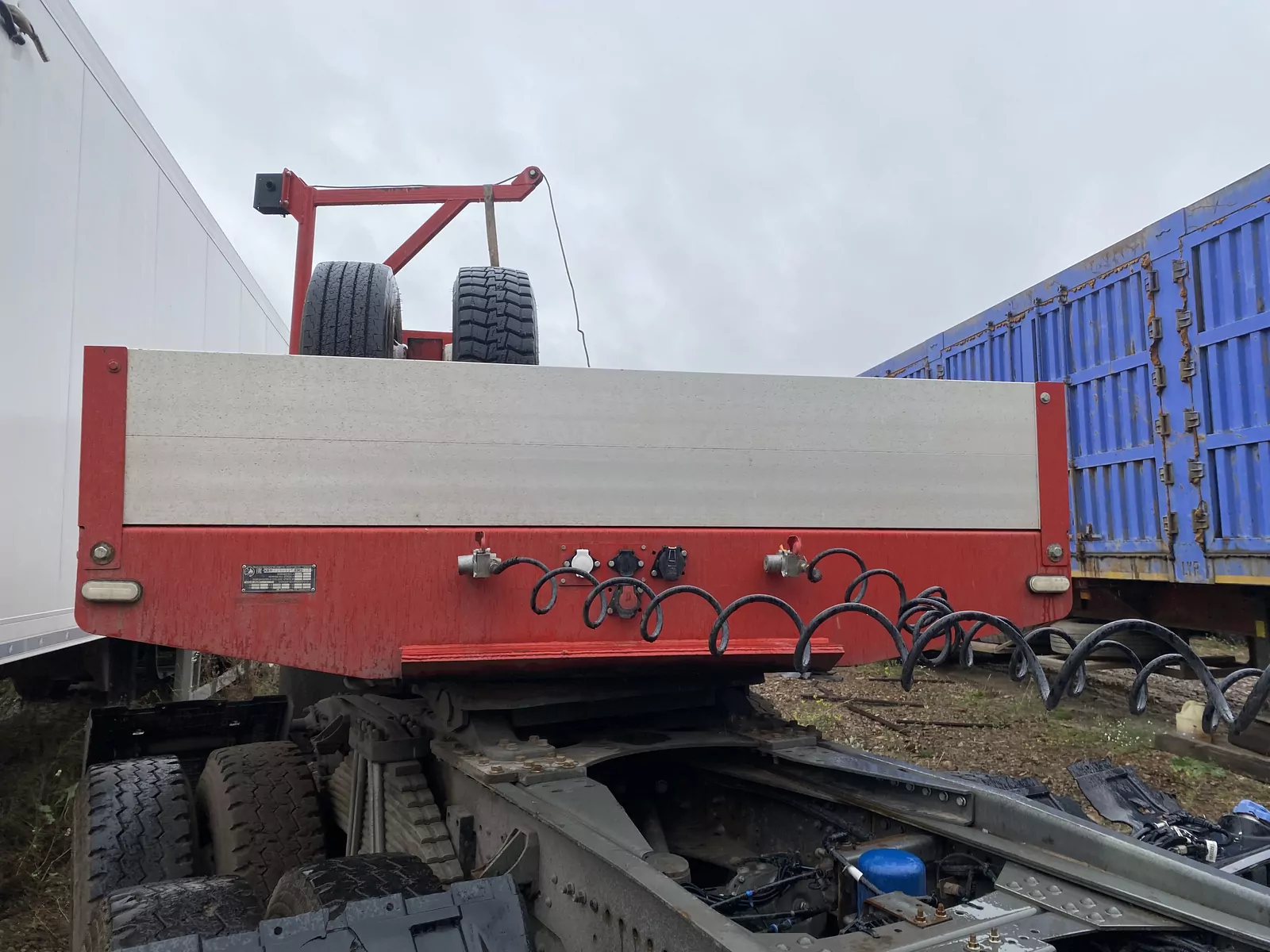 САВ 9318 Полуприцеп тяжеловоз 4 оси