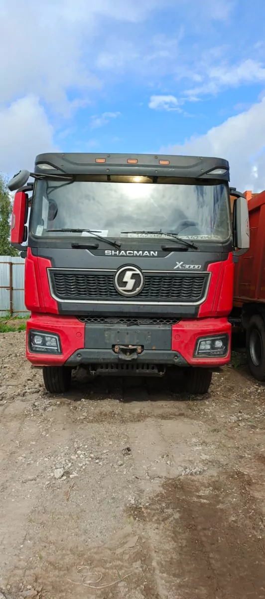 Shacman (Shaanxi) SX331863366 8x4 Самосвал