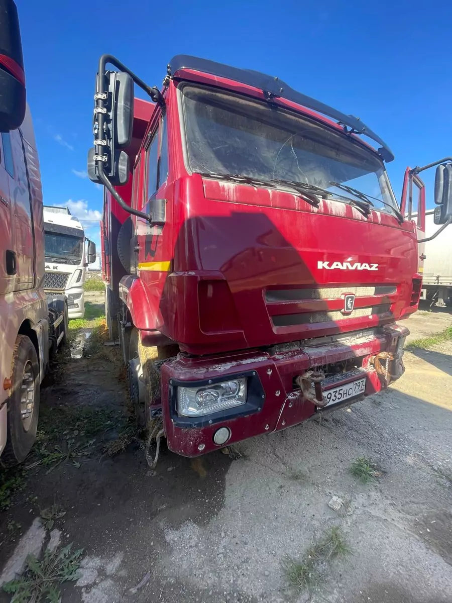 КамАЗ 6520 6x4 Самосвал