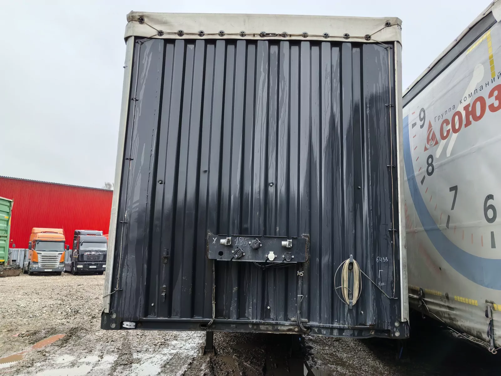 Тонар 97882 Полуприцеп шторный