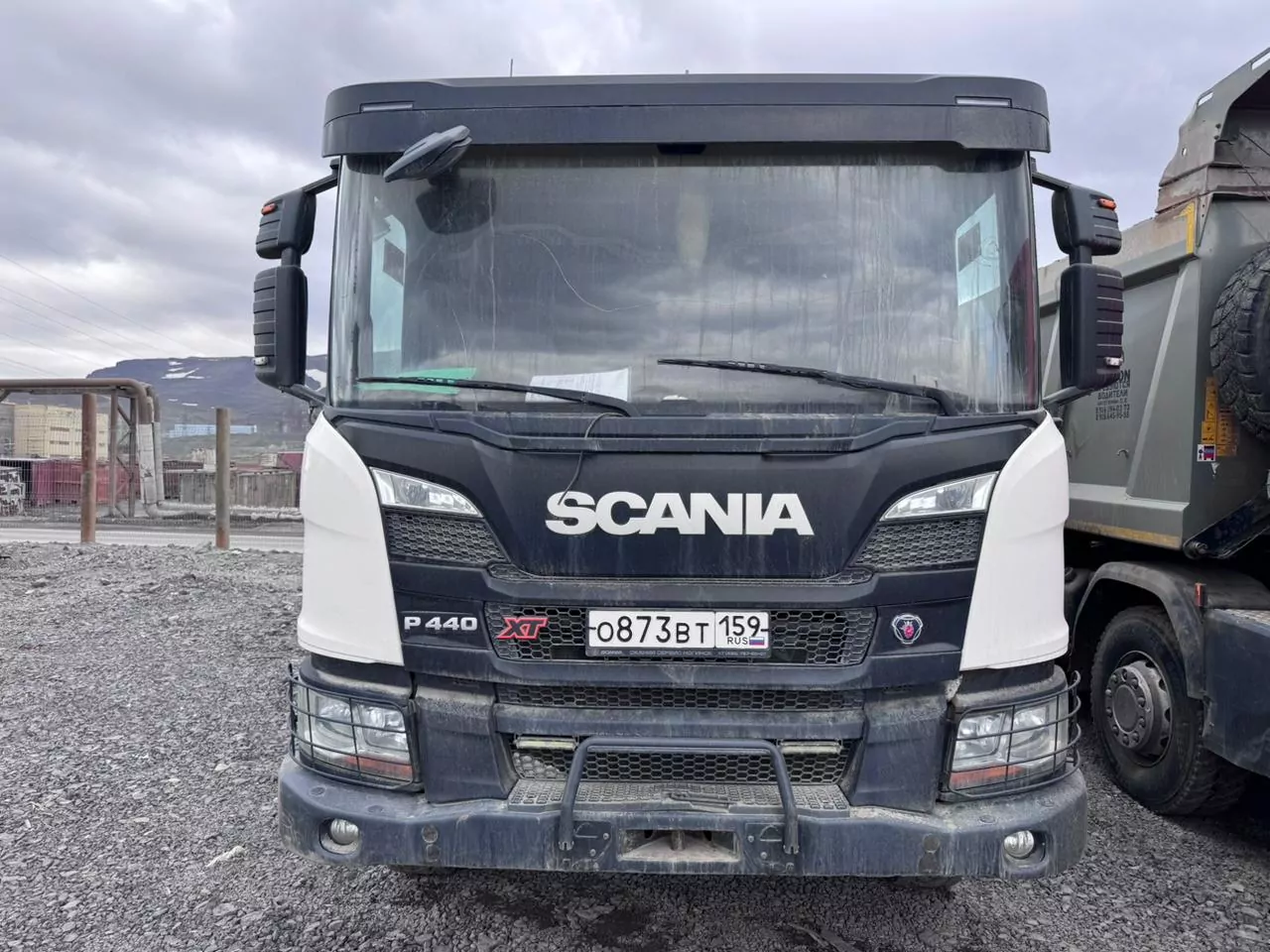 Scania P 8x4 Самосвал