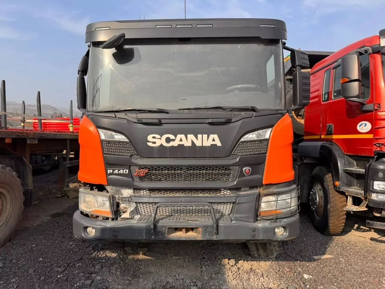 Scania P 8x4 Самосвал