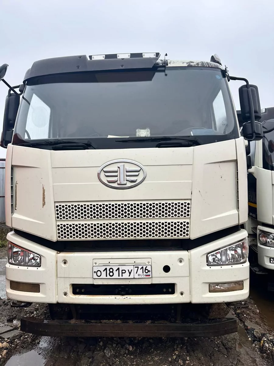 FAW J6 6x4 Самосвал