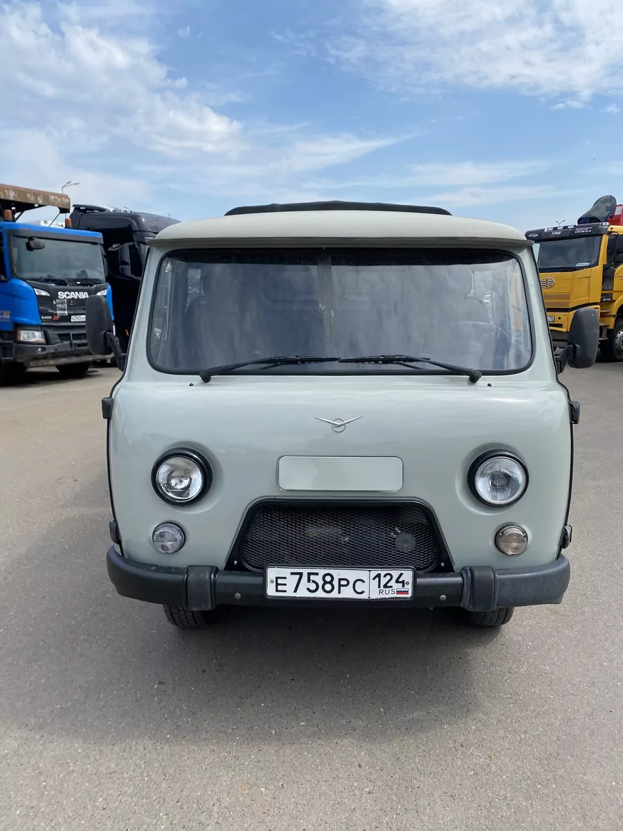UAZ 390945 Грузопассажирский