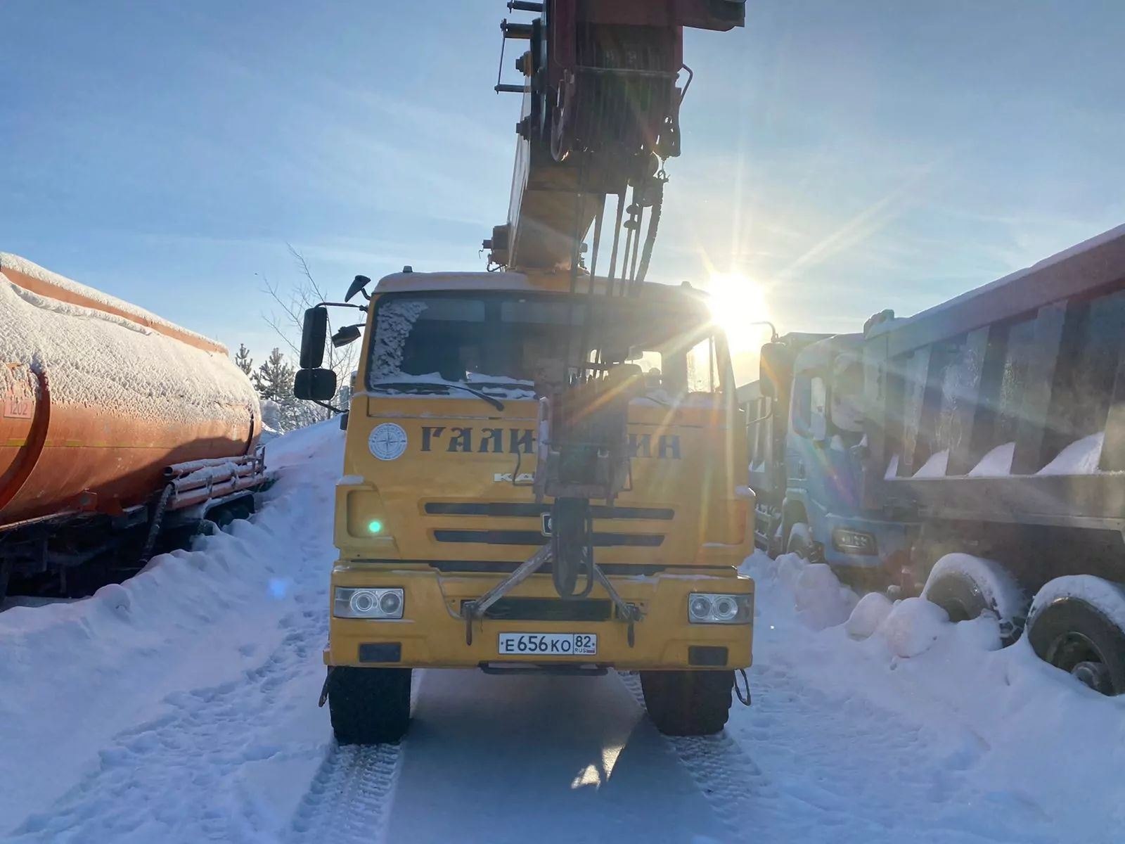 Галичский автокрановый завод КС-55713-5 на шасси КамАЗ 43118 6x6 Автокран