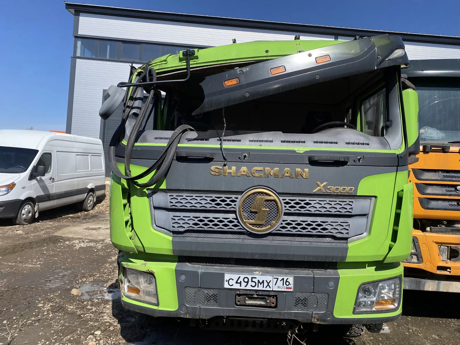 Shacman SX 8x4 Самосвал