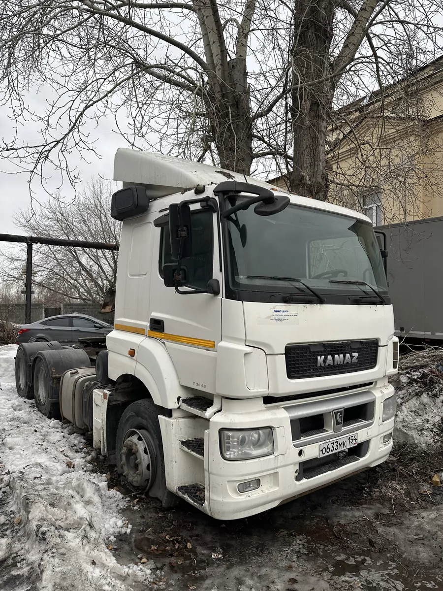 КамАЗ 65206 6x4 Седельный тягач