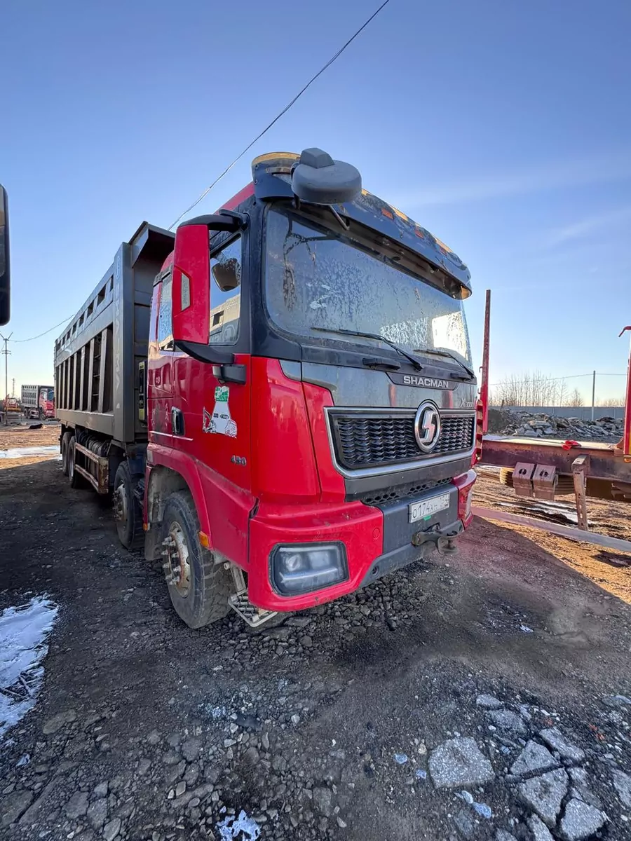 Shacman (Shaanxi) SX 8x4 Самосвал