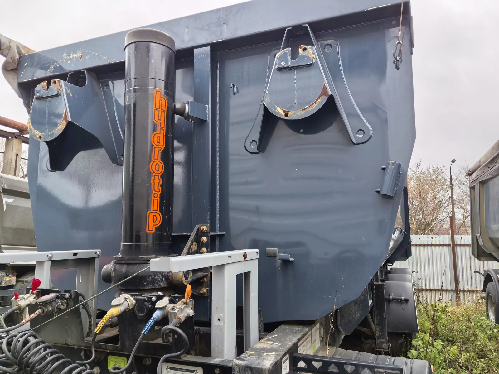 Grunwald 9453 Полуприцеп самосвальный