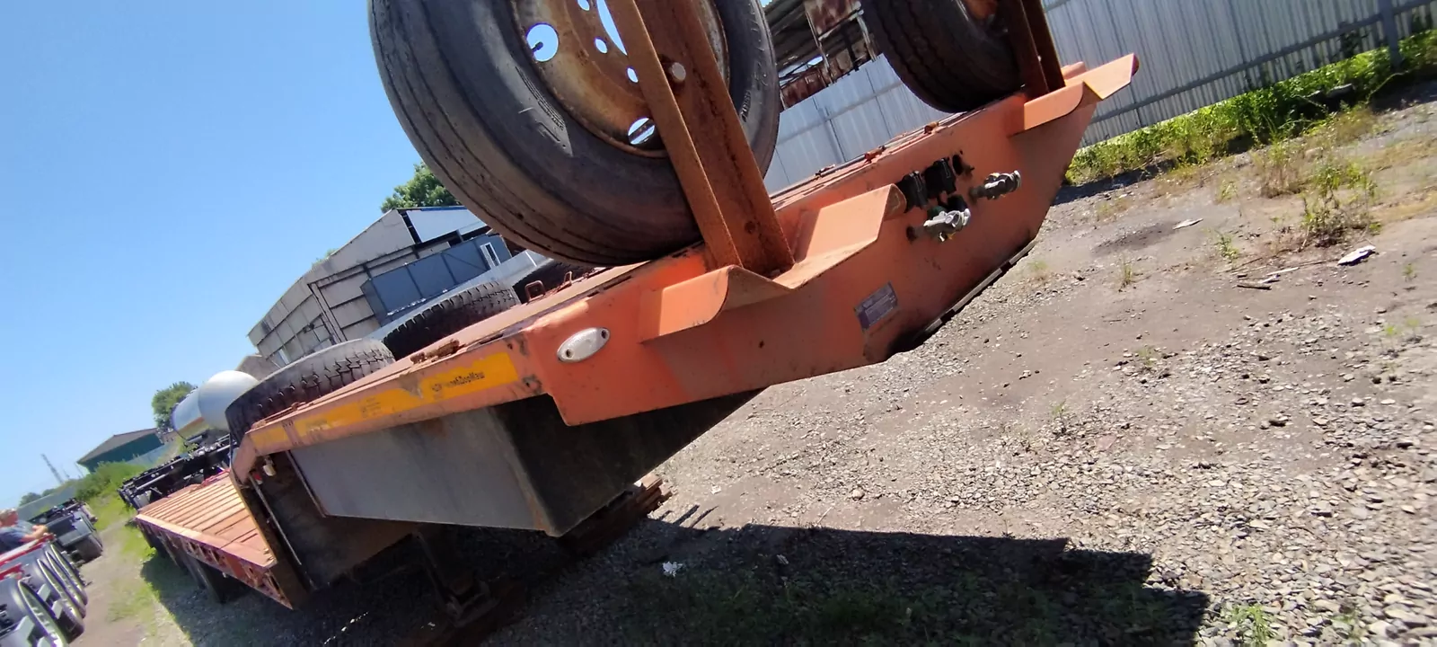 ЧДМ 9438 Полуприцеп тяжеловоз 4 оси