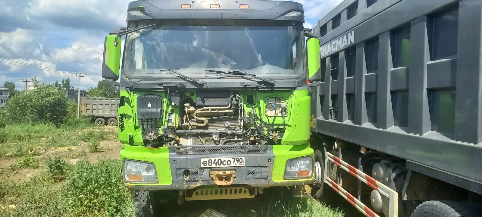 Shacman SX 8x4 Самосвал