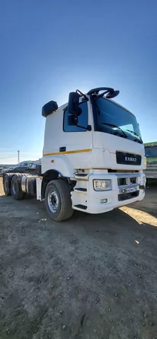 КамАЗ 65806 6x4 Седельный тягач с КМУ