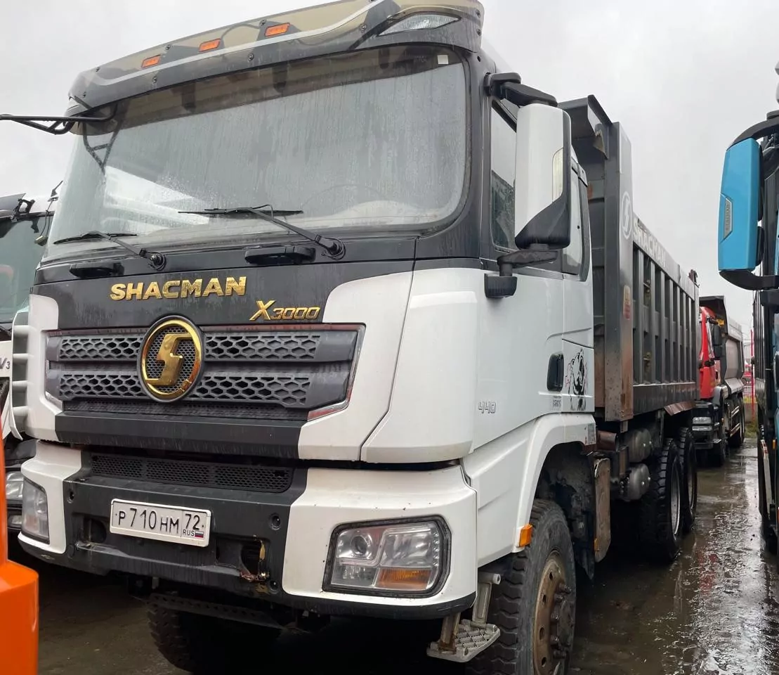 Shacman (Shaanxi) SX32586W385C 6x6 Самосвал