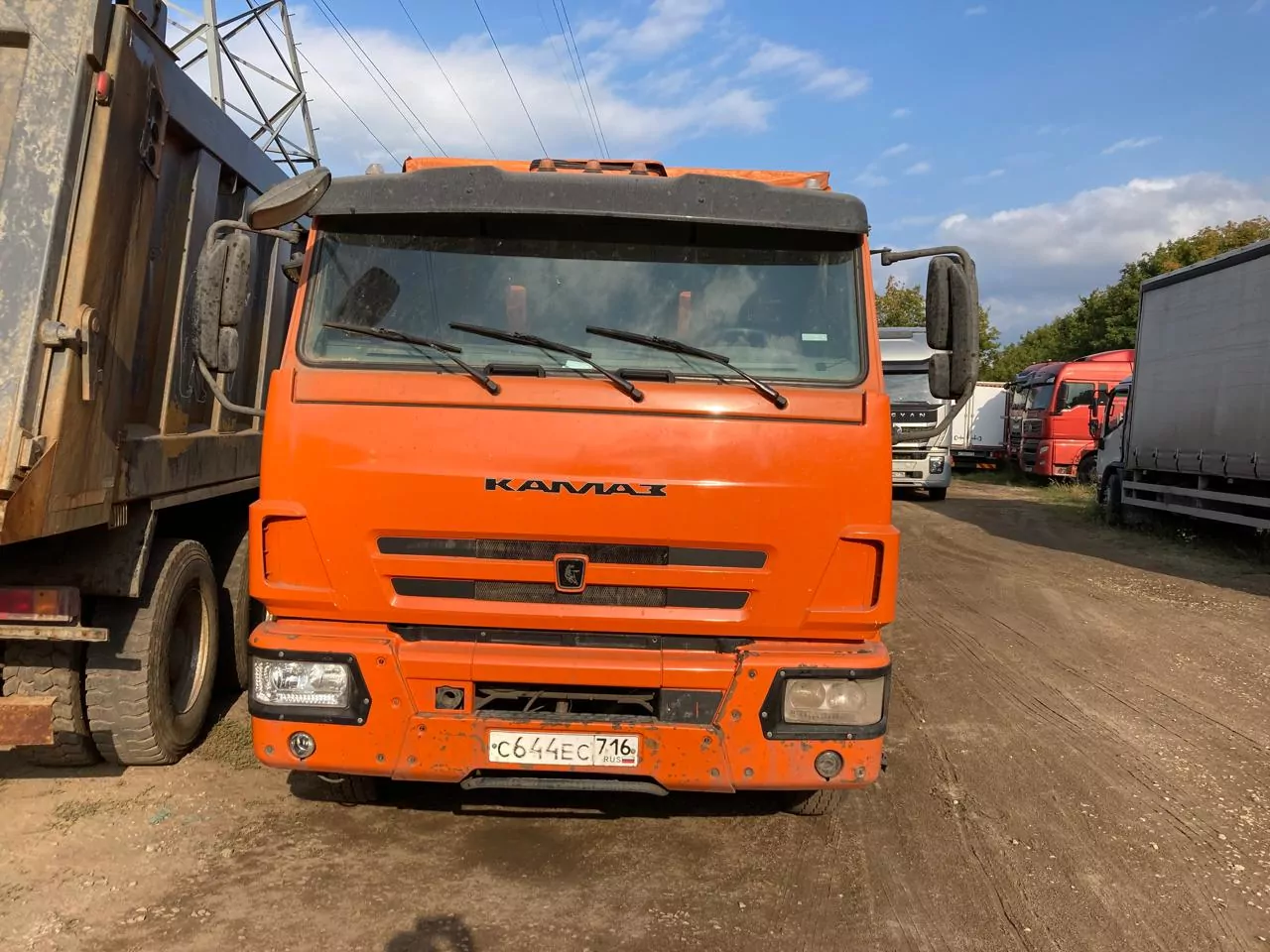 НефАЗ 45143-5H на шасси КамАЗ 65115 6x4 Зерновоз