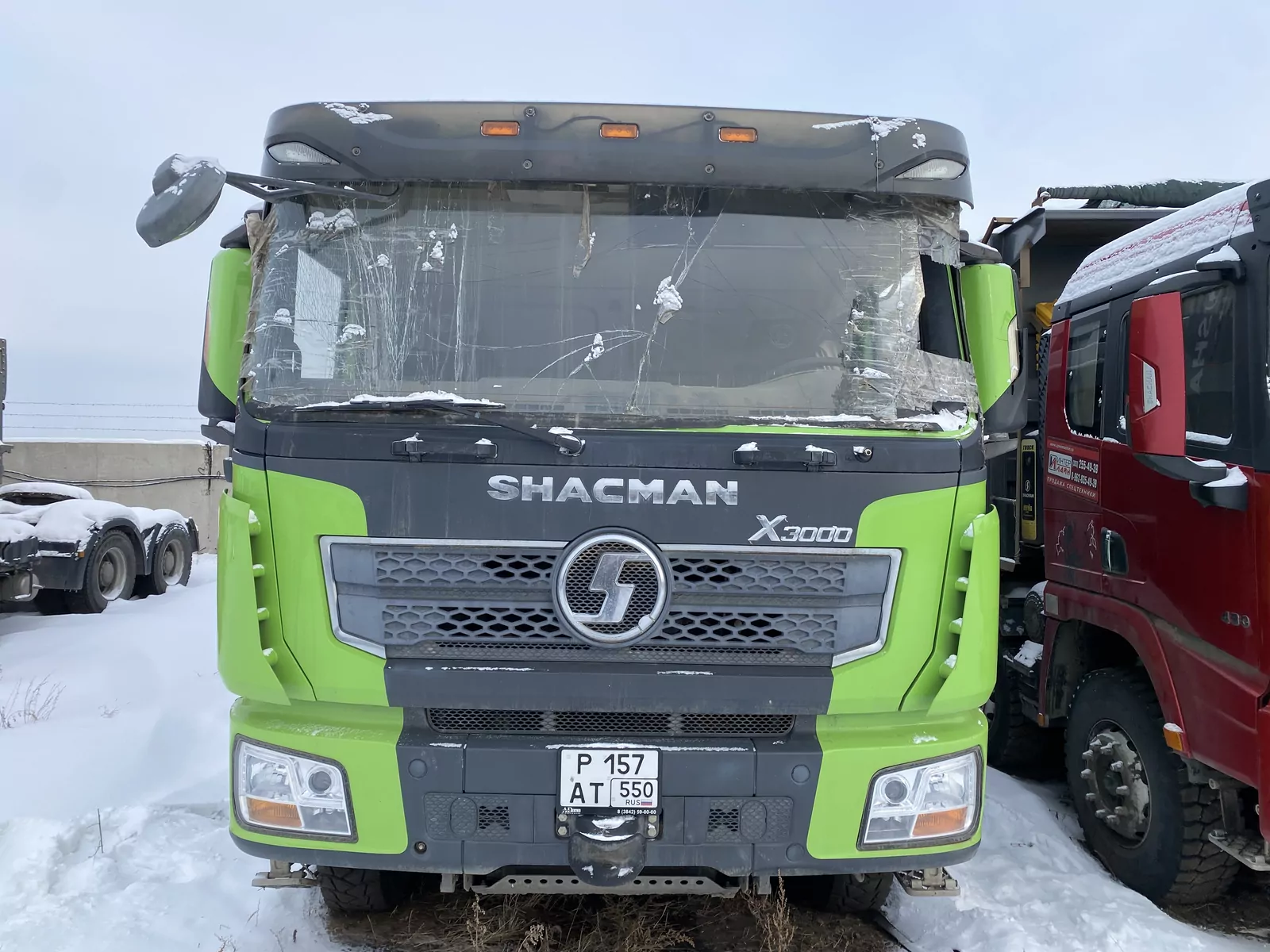Shacman SX33186W366C 8x4 Самосвал