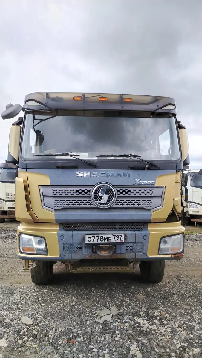Shacman SX 6x4 седельный тягач