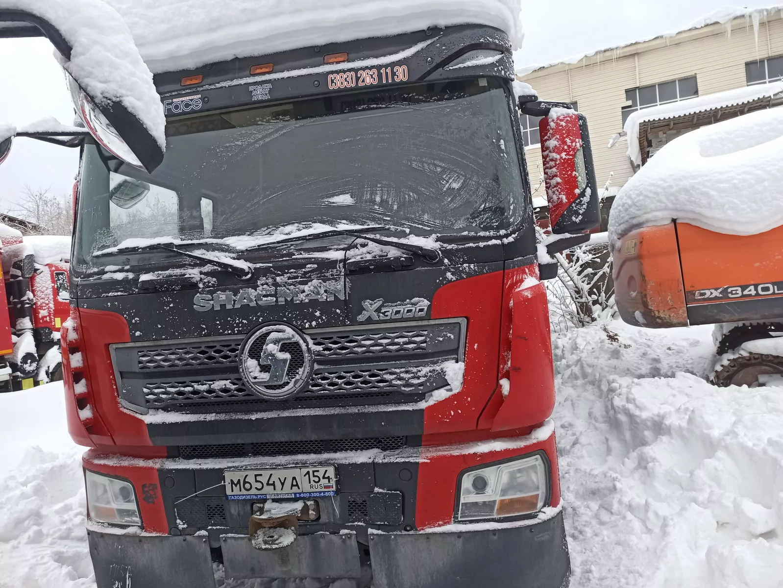 Shacman SX 8x4 Самосвал