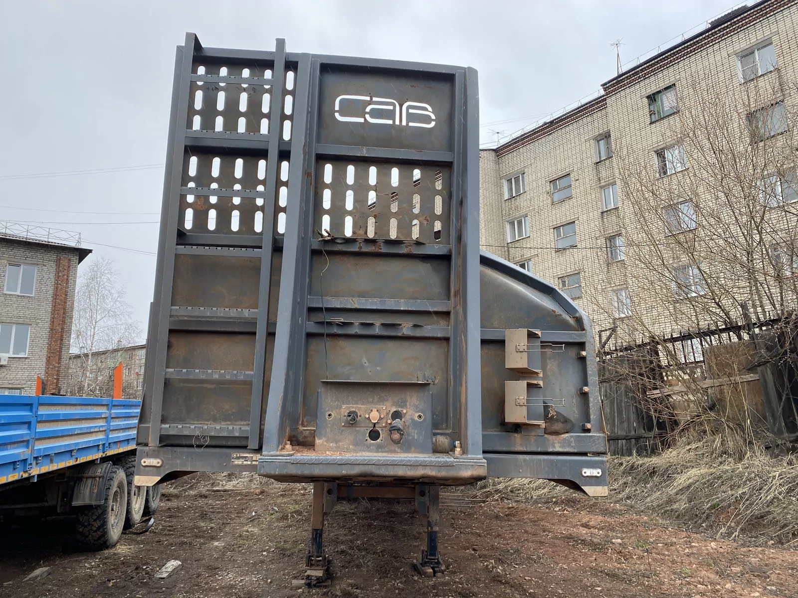 САВ 9318 Полуприцеп тяжеловоз 2 оси