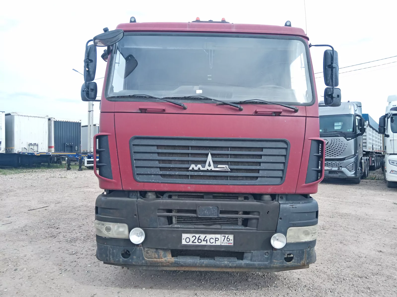 МАЗ 5440В5-8420-031 4x2, седельный тягач