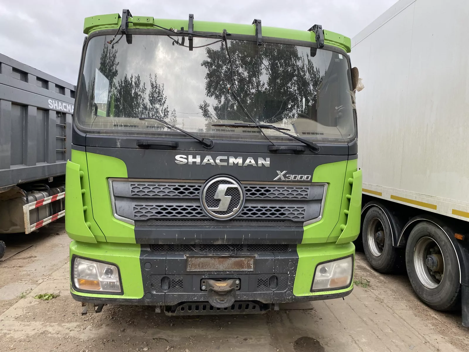 Shacman SX 8x4 Самосвал