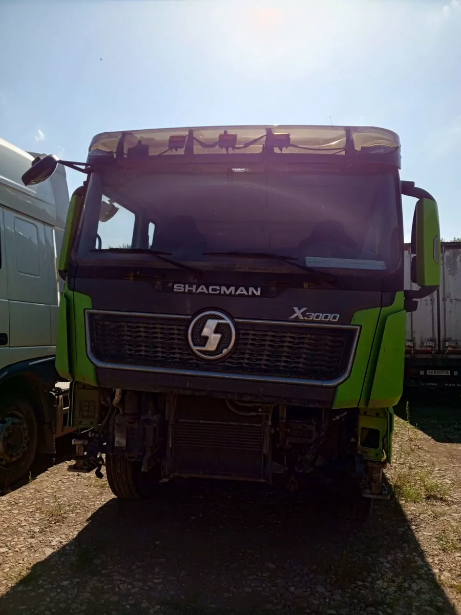 Shacman SX 8x4 самосвал