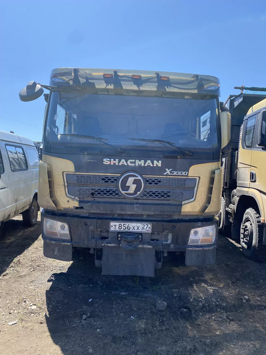 Shacman SX331863366 8x4 Самосвал